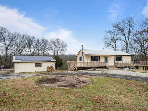 5132 Longview Cir, Diamond, MO 64840 photo 2