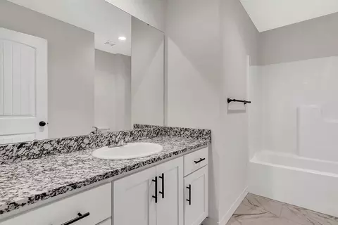 1413 Lyon Ave, Republic, MO 65738 photo 10