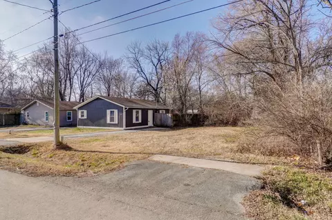 1721 N Hillcrest Ave, Springfield, MO 65802 photo 8