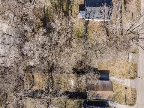 1721 N Hillcrest Ave, Springfield, MO 65802 photo 5