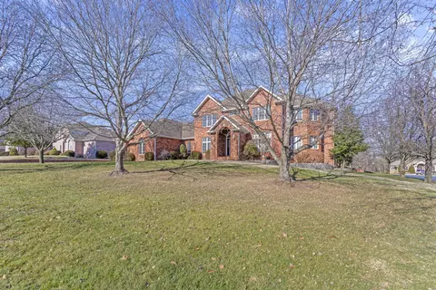 4243 E Turnberry Dr, Springfield, MO 65809 photo 2