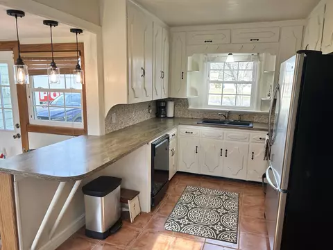 1212 E Portland St, Springfield, MO 65804 photo 19