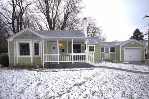 1212 E Portland St, Springfield, MO 65804 photo 3