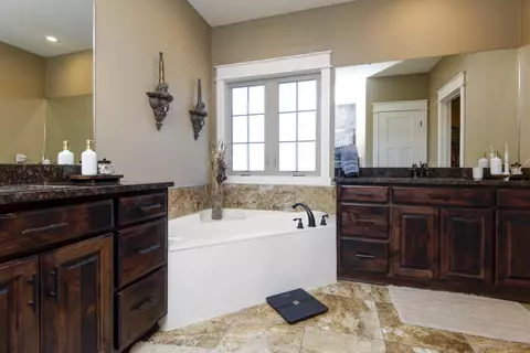 4351 Summer Set Ct, Springfield, MO 65802 photo 18
