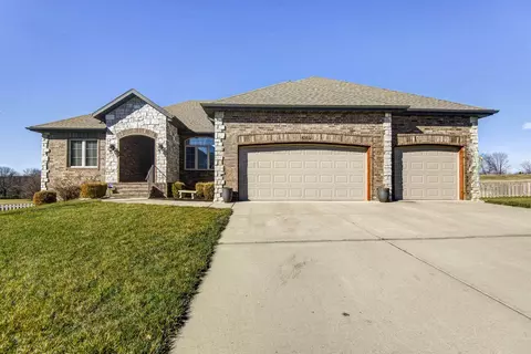 4351 Summer Set Ct, Springfield, MO 65802 photo 2