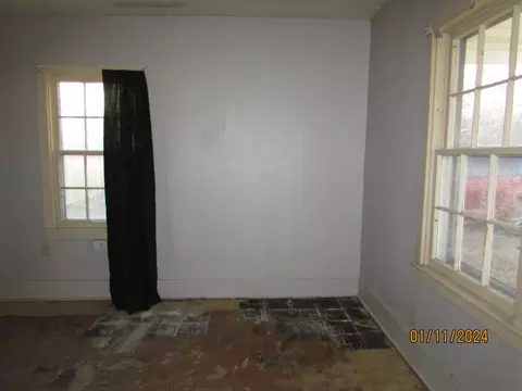 1324 W Catalpa St, Springfield, MO 65807 photo 7