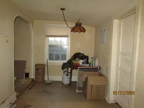 1324 W Catalpa St, Springfield, MO 65807 photo 6