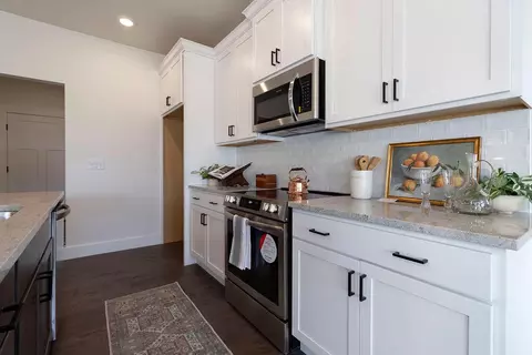 4426 E Larkwood Dr, Springfield, MO 65802 photo 13