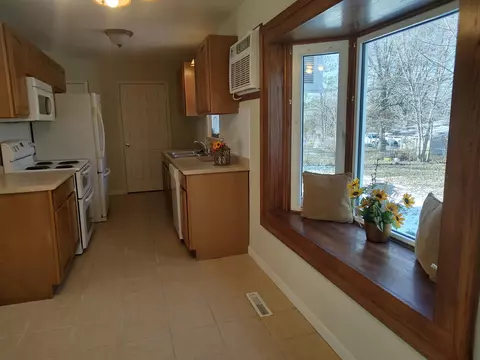 203 Jeb St, Willard, MO 65781 photo 3