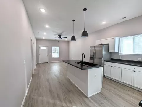 717 N Warren Ave, Springfield, MO 65802 photo 6