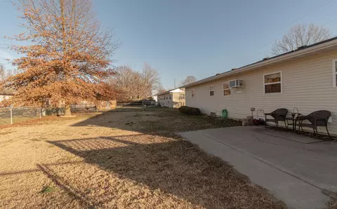 600 Dayton, Monett, MO 65708 photo 15