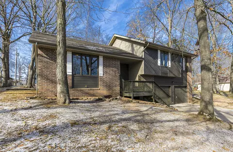 5801 S Honeysuckle Ln, Battlefield, MO 65619 photo 2