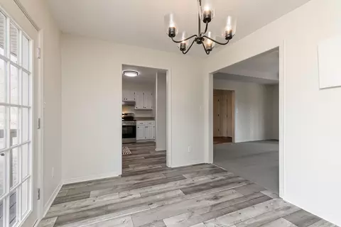 5801 S Honeysuckle Ln, Battlefield, MO 65619 photo 10