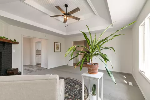 5801 S Honeysuckle Ln, Battlefield, MO 65619 photo 8