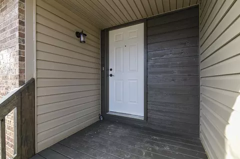 5801 S Honeysuckle Ln, Battlefield, MO 65619 photo 4