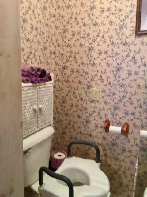 312 W Second St, Mountain View, MO 65548 photo 16