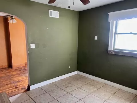 2345 N Campbell Ave, Springfield, MO 65803 photo 11