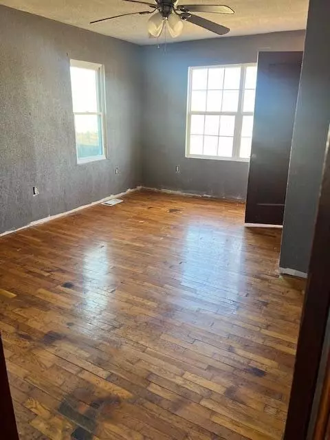 2345 N Campbell Ave, Springfield, MO 65803 photo 15