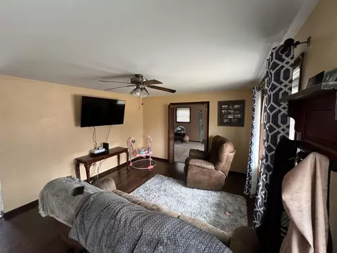 1300 3rd St, Monett, MO 65708 photo 9