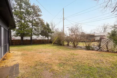 2416 E Seminole St, Springfield, MO 65804 photo 35