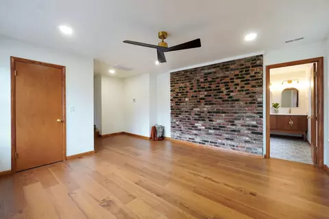 2416 E Seminole St, Springfield, MO 65804 photo 18