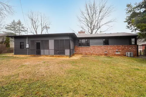 2416 E Seminole St, Springfield, MO 65804 photo 37