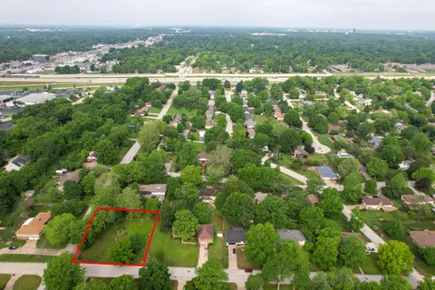 1529 S Charing Ave, Springfield, MO 65809 photo 3