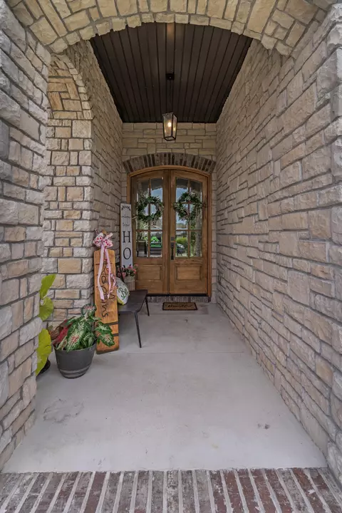Entry Way - 886 Emerald Ter, Nixa, MO 65714 photo 1 of 7