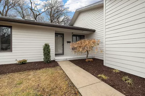 1929 S Oak Grove Ave, Springfield, MO 65804 photo 4