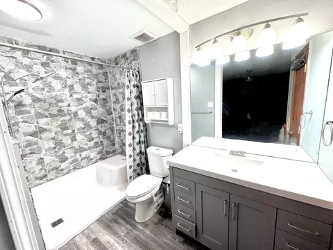 2131 S Western Ave, Springfield, MO 65807 photo 14