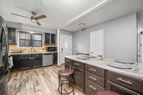 2131 S Western Ave, Springfield, MO 65807 photo 4