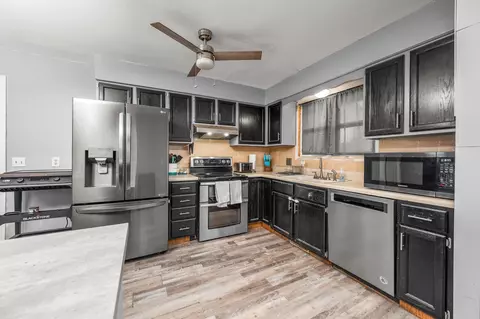 2131 S Western Ave, Springfield, MO 65807 photo 6