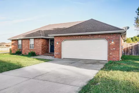 1001 Eagle Rock Dr, Ozark, MO 65721 photo 3