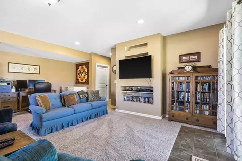 Living - 237 Park Hill Ct, Strafford, MO 65757 photo 8 of 8