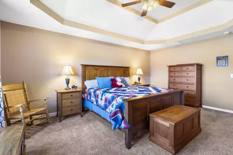 Bedroom - 237 Park Hill Ct, Strafford, MO 65757 photo 4 of 7