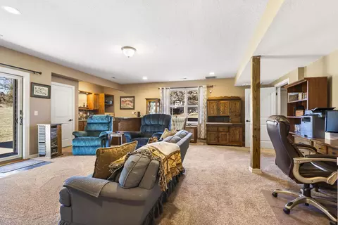 Living - 237 Park Hill Ct, Strafford, MO 65757 photo 7 of 8