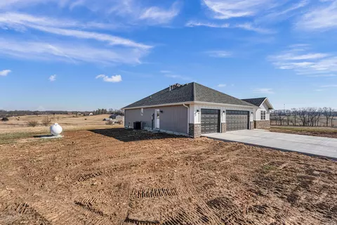 257 August Ln, Ozark, MO 65721 photo 5