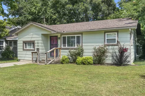 1615 E Cairo St, Springfield, MO 65802