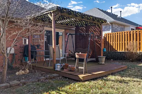 351 E Degraffenreid St, Springfield, MO 65810 photo 26