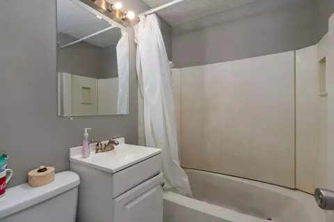 848 W Whiteside St, Springfield, MO 65807 photo 18