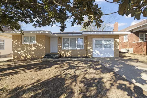 811 W Webster St, Springfield, MO 65802