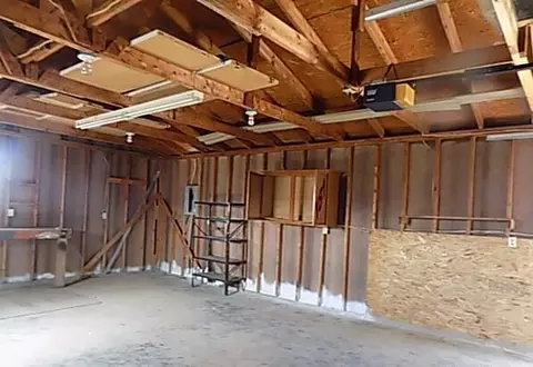 431 Ash St, Sparta, MO 65753 photo 10