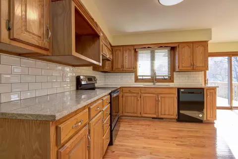 1134 W Highpoint St, Springfield, MO 65810 photo 11