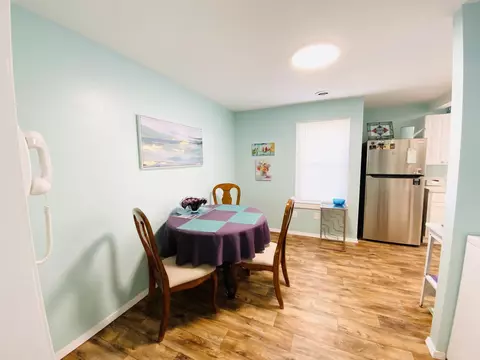 2107 W Scott St, Springfield, MO 65802 photo 6