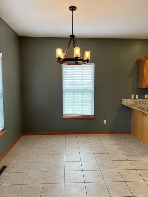 907 Strawberry Ct, Nixa, MO 65714 photo 6