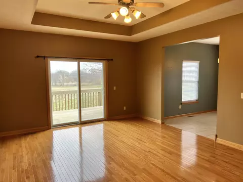 907 Strawberry Ct, Nixa, MO 65714 photo 4