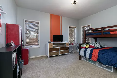 Bedroom - 8504 Interlochen Dr, Nixa, MO 65714 photo 5 of 6