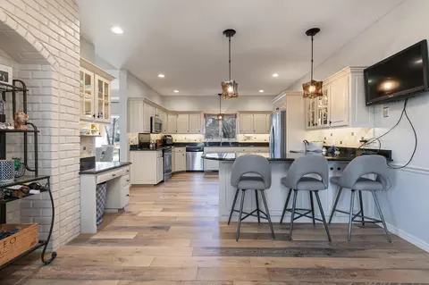 Kitchen - 8504 Interlochen Dr, Nixa, MO 65714 photo 1 of 7