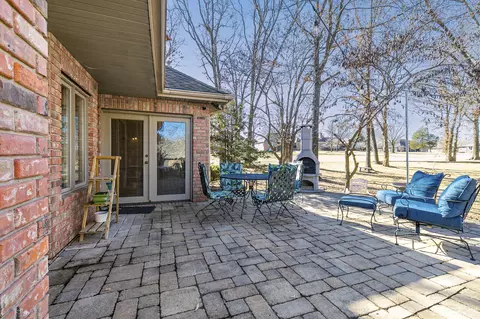 Exterior - 8504 Interlochen Dr, Nixa, MO 65714 photo 5 of 10