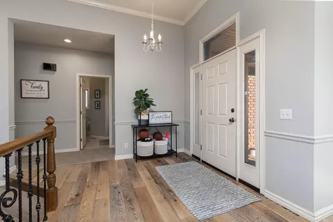 Entry Way - 8504 Interlochen Dr, Nixa, MO 65714 photo 1 of 2